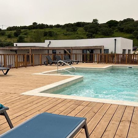 Camping Les Lodges Du Lagon Calvisson Buitenkant foto