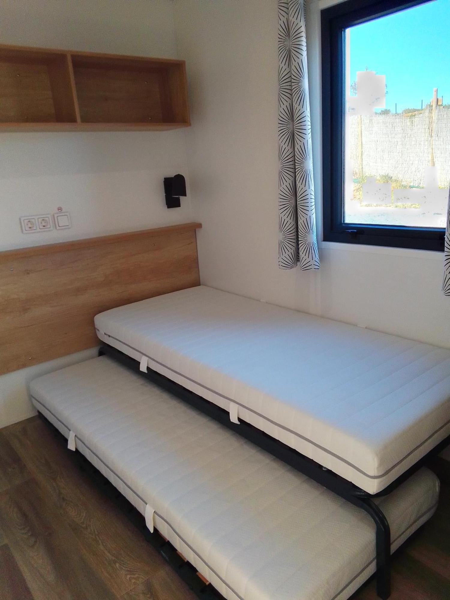 Camping Les Lodges Du Lagon Calvisson Buitenkant foto